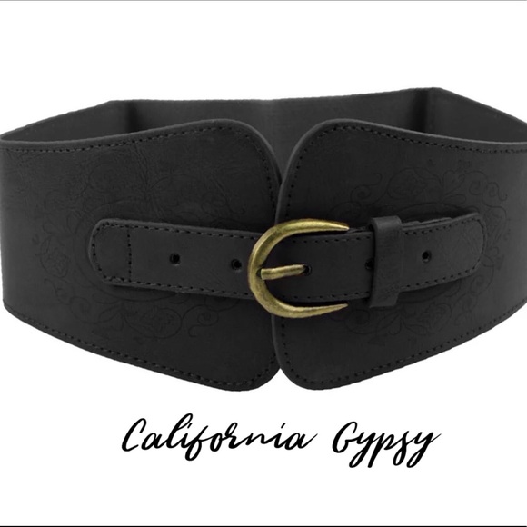 Western Boho gypsy etched leather belt - Picture 4 of 5